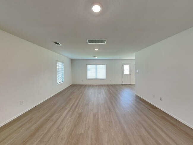 Building Photo - 22264 Stoney Ravine Dr