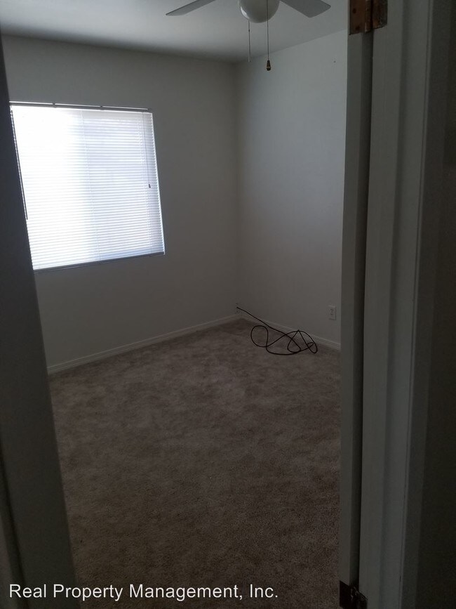 Foto del edificio - 5636 Mountain View Dr