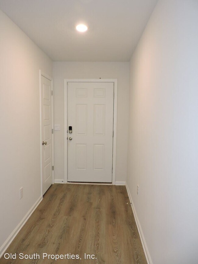 Building Photo - 4 br, 2 bath House - 1916 High Ridge Ct