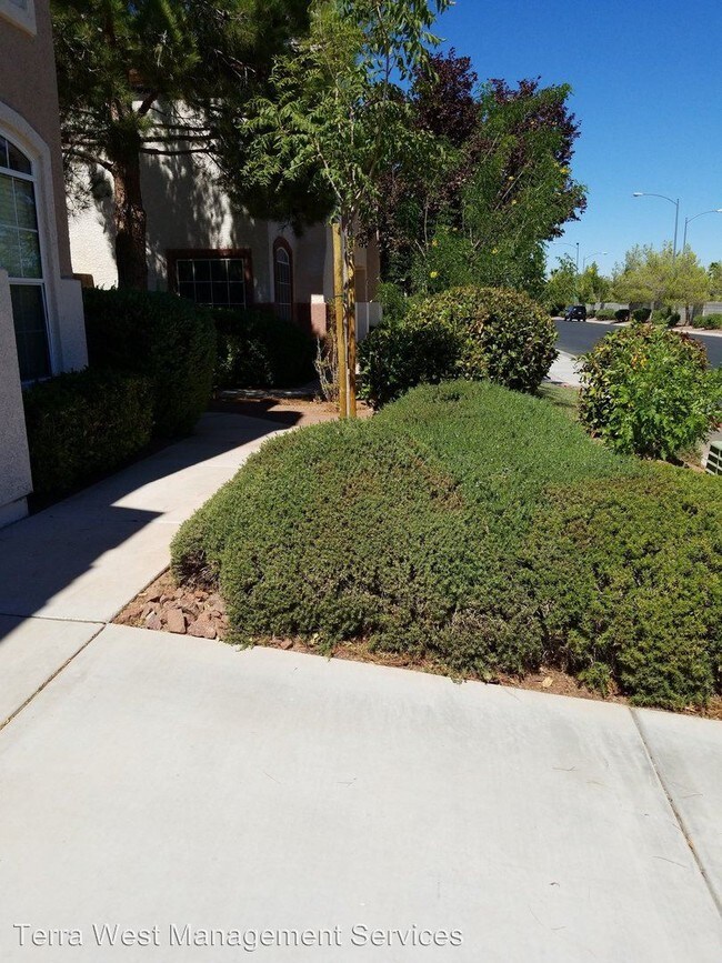 Foto del edificio - 3 br, 2.5 bath House - 10169 Rolling Tree St.