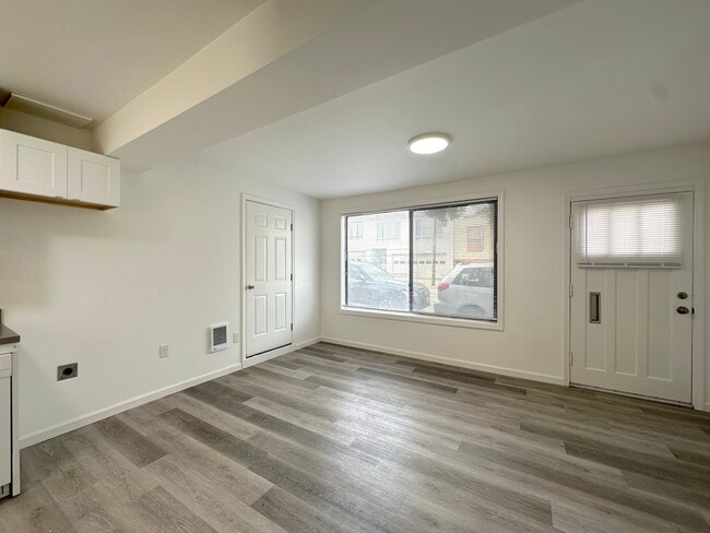 Foto del edificio - 1330 Silver Ave