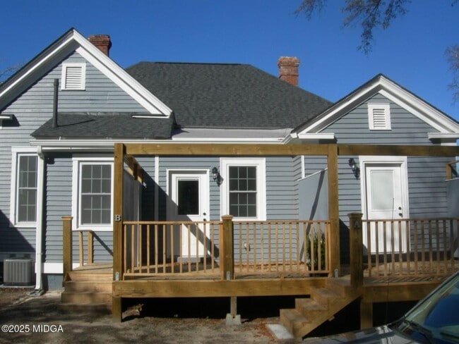 Building Photo - 1012 Tattnall St