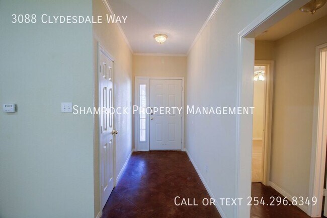 Foto del edificio - Surrey Ridge Duplex