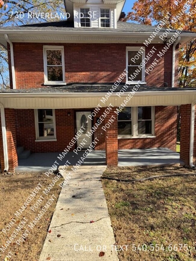 Building Photo - 730 Riverland Rd SE