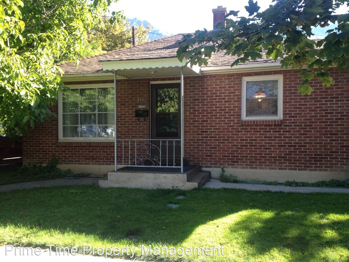 Primary Photo - 2 br, 1 bath House - 460 N 600 E