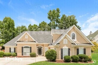 Building Photo - 917 Needletop Ct