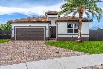 Building Photo - 28381 SW 128th Pl