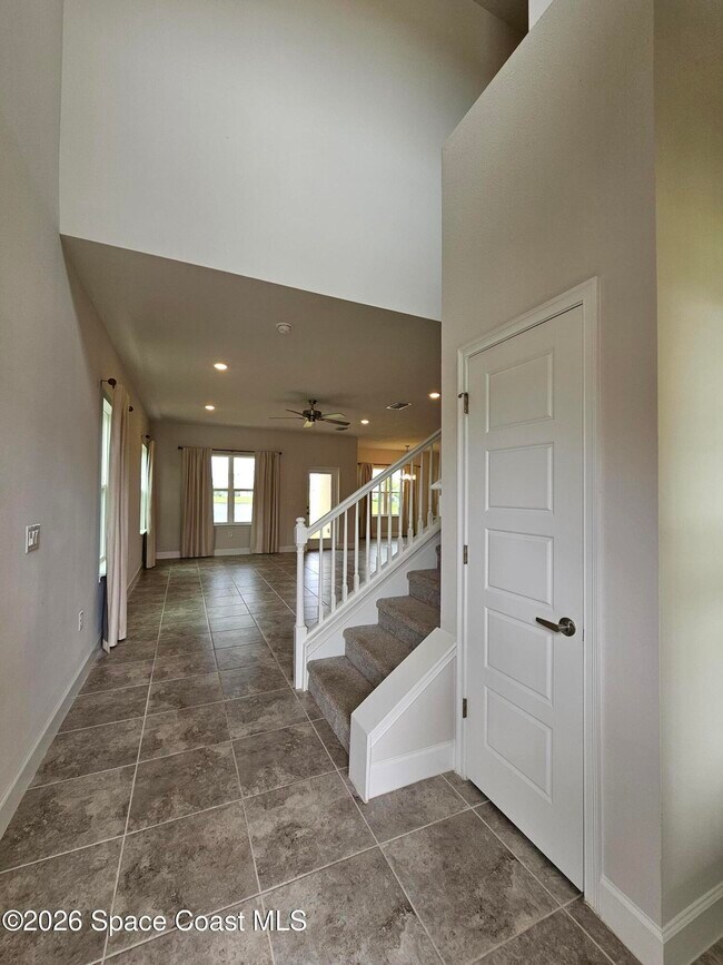 Foto del edificio - 1109 Canfield Cir