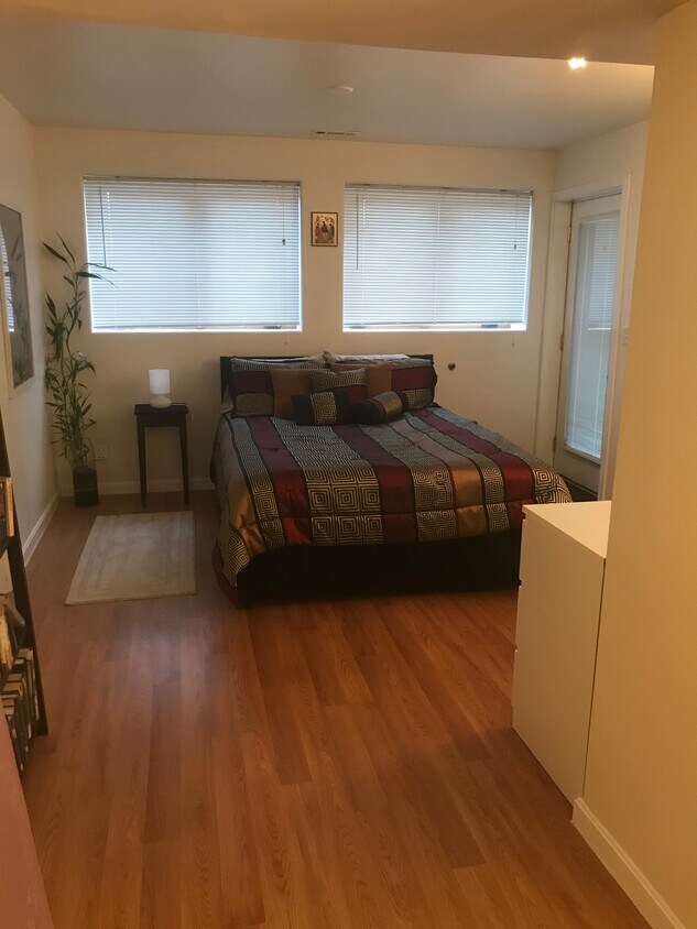 Foto principal - 224 Chatham Ln