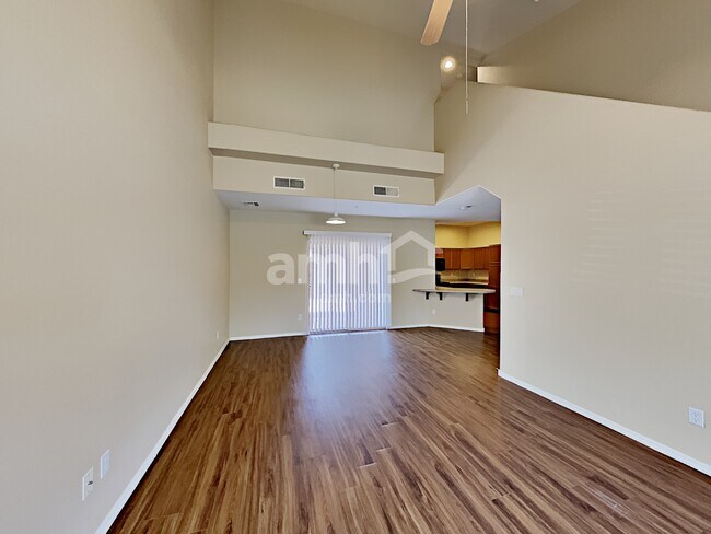 Building Photo - 8114 W Beck