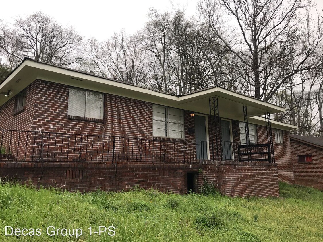 Primary Photo - 2 br, 1 bath House - 922 10th Ave