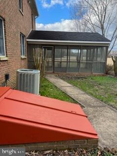 Foto del edificio - 6440 Hunting Springs Pl
