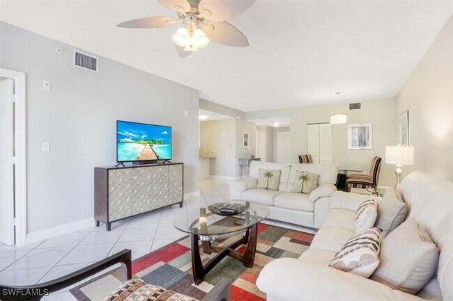 Building Photo - 519 Roma Ct