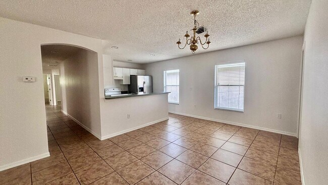 Foto del edificio - Nice 4 bedroom home in Kissimmee