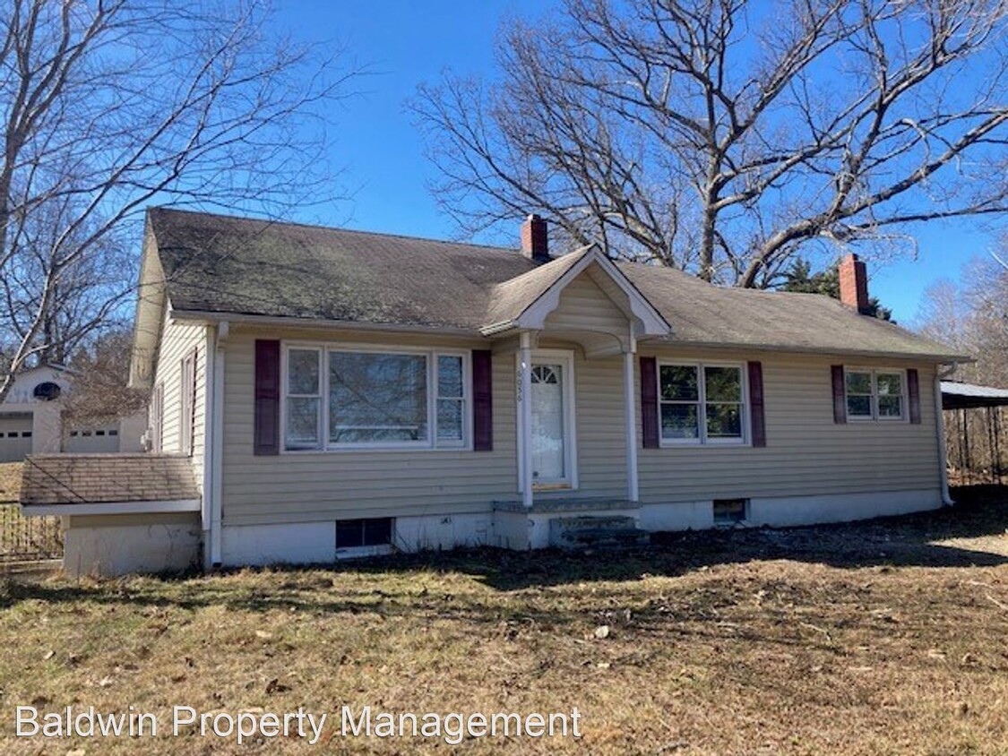 Primary Photo - 2 br, 1 bath House - 6056 HAMPTON ROAD