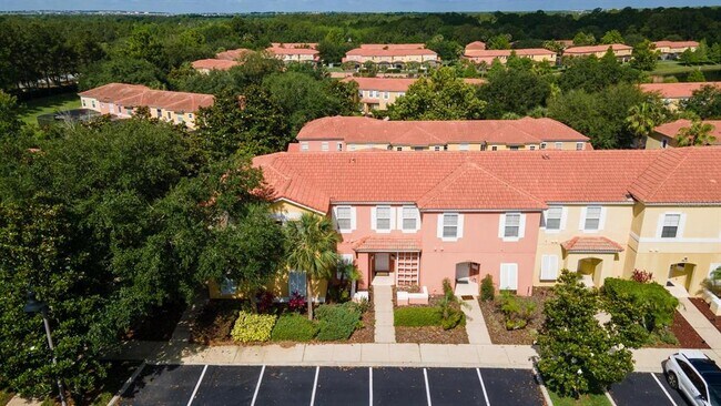 Foto del edificio - 8544 Bay Lilly Loop