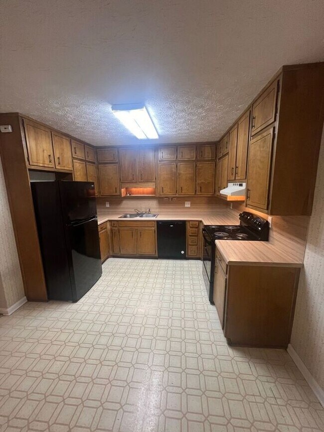 Foto del edificio - Beautiful 2 bedroom 1.5 bath town home!