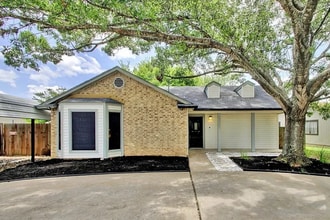 Building Photo - 10101 Derringer Trail