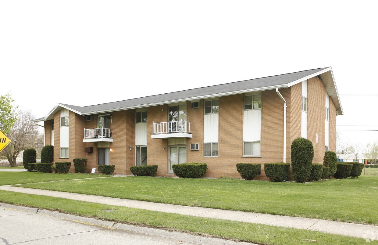 Building Photo - 5600 Williams St