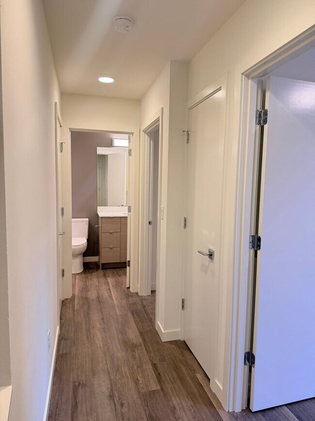 Foto del edificio - Brand New 3bd Townhome!