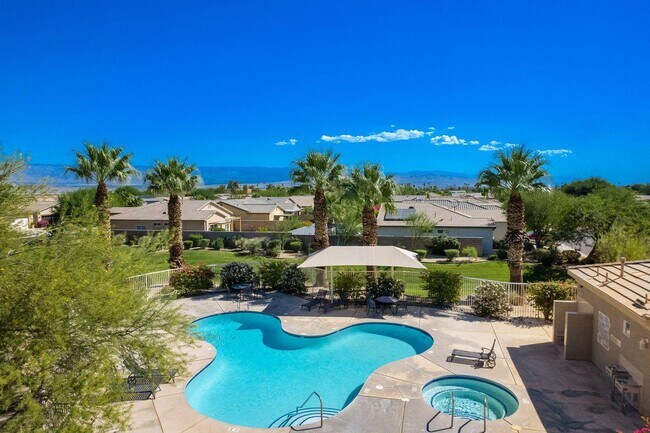 Foto del edificio - 754 Mira Grande