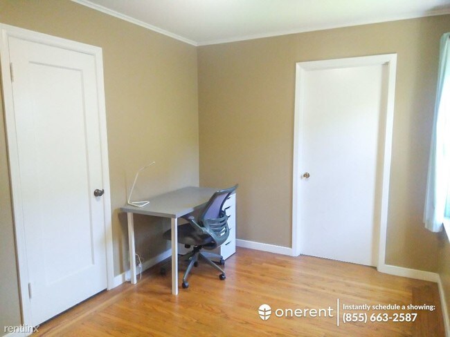 Building Photo - 3 br, 2 bath House - 421 Pepper Ave Unit 1