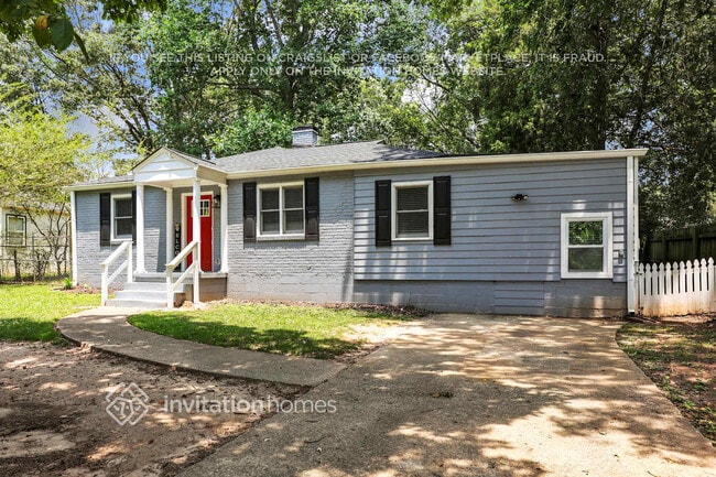 Building Photo - 1836 Flat Shoals Rd SE