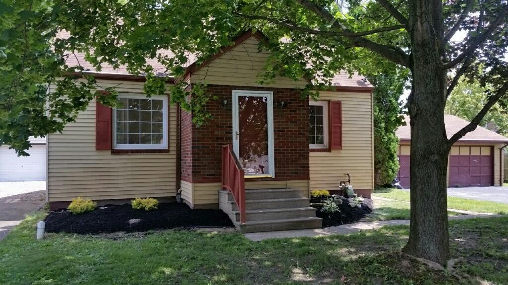 817 Taylor Ave Girard, OH 44420 – photo 3