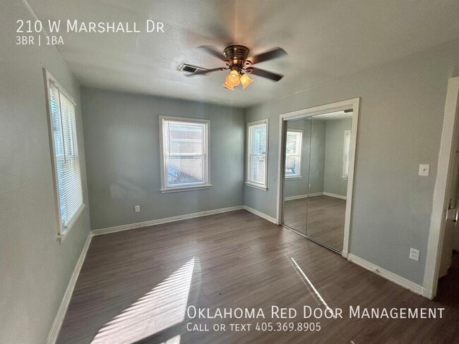 Building Photo - 210 W Marshall Dr