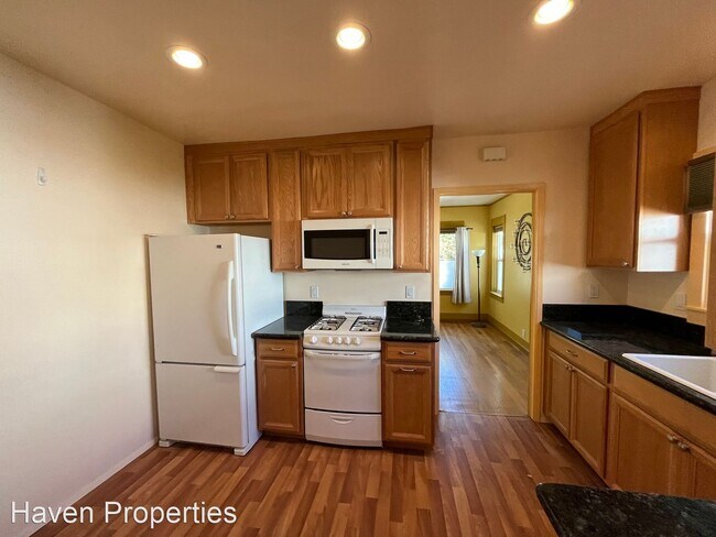 Foto del edificio - 3 br, 3 bath House - 1521 Palm St
