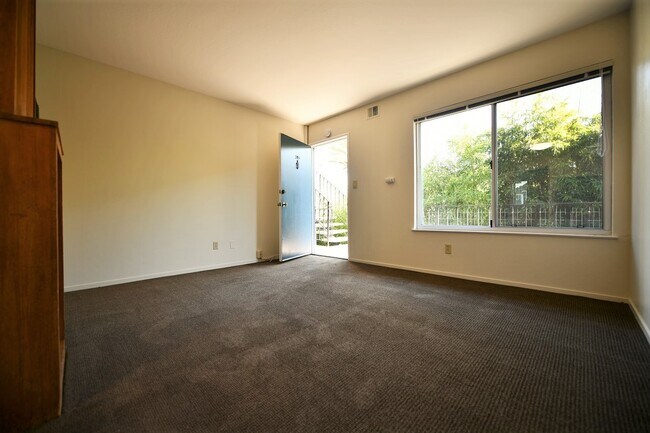 Foto del edificio - 528 31st St