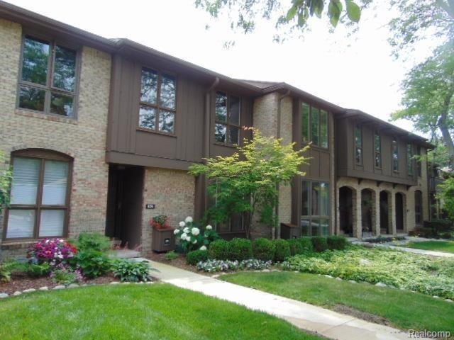Building Photo - 824 Earhart Rd