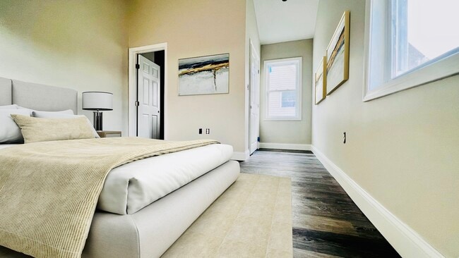 Photo - 26 Crescent St Townhome