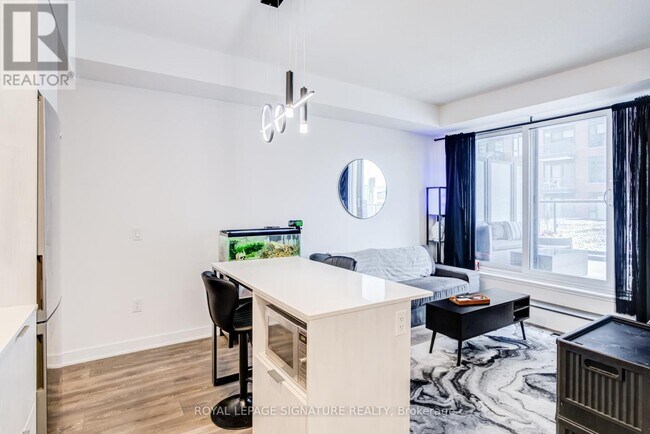 Photo du bâtiment - 130 River St