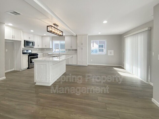 Building Photo - 41 W Highland Ave