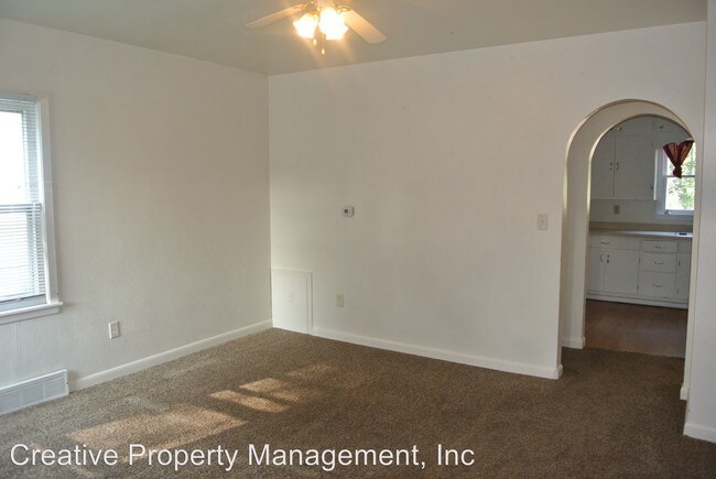 Foto del edificio - 603 11th St NE