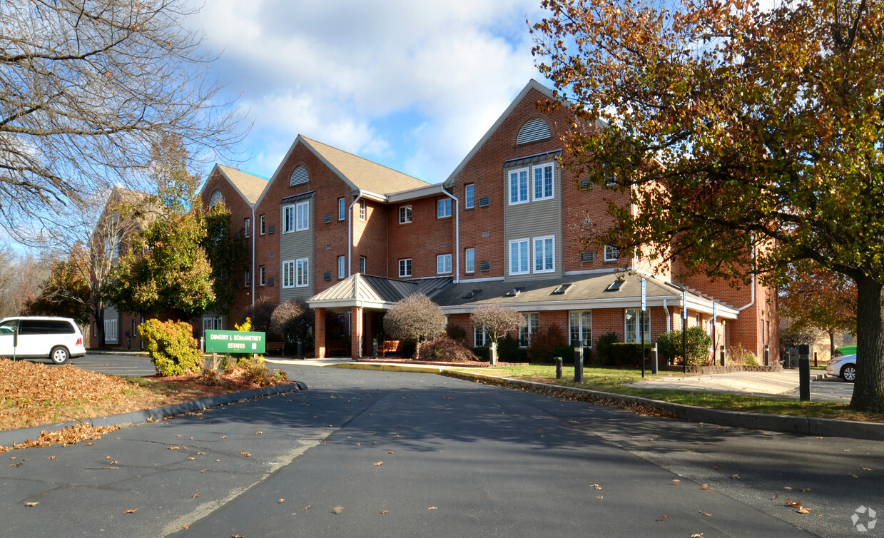 Foto principal - D.J. Komanetsky Estates