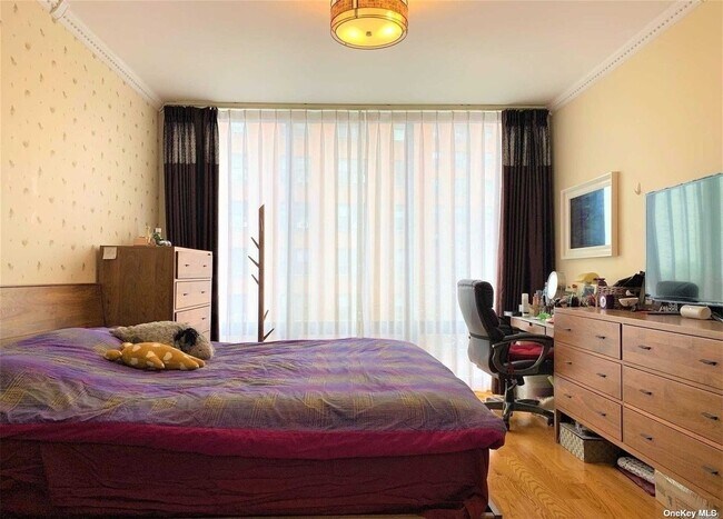 Foto del edificio - 63-36 99th St