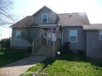 Primary Photo - 3 br, 2 bath House - 10814 Silver Falls Hw...
