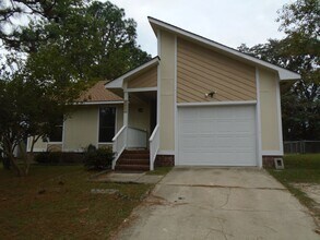 Building Photo - 6827 Kizer Dr