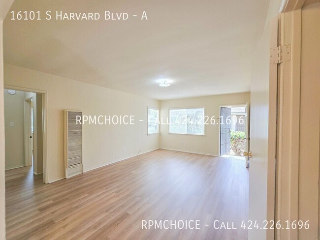 Foto del edificio - 16101 Harvard Blvd