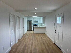 Building Photo - 3781 Green - Grn
