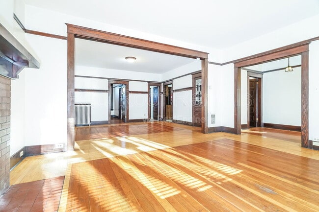 Foto del edificio - 1319 S 6th Ave