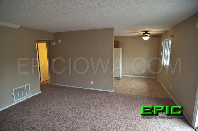 Building Photo - 1226 O Avenue Pl NE