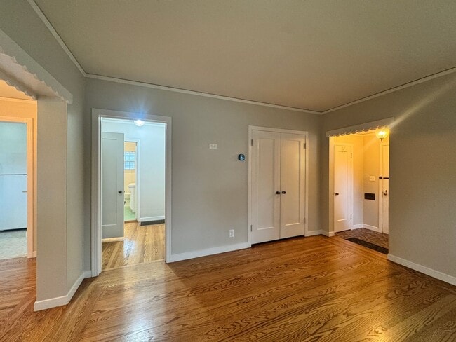 Building Photo - 2933 14th St