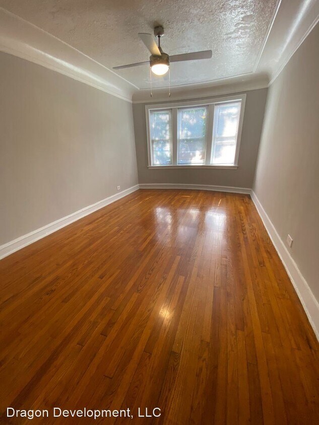 Foto principal - 916 N Menard Ave