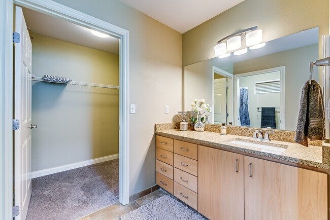 Foto del edificio - The Residences at Stone Creek