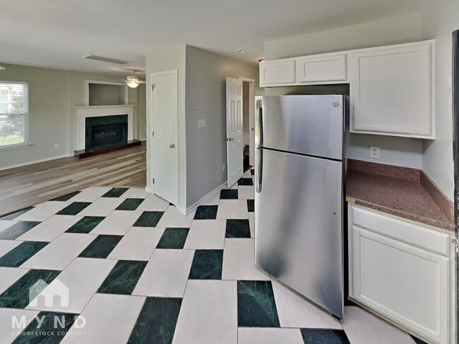 Building Photo - 3403 Southern Ginger Dr