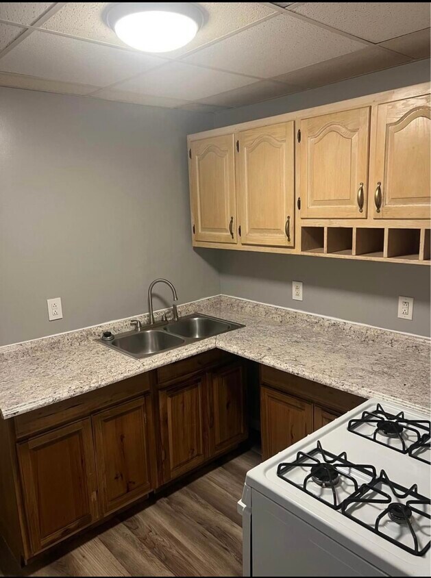 210 Delaware Ave Unit 4, Charleston, WV 25302 210 Delaware Ave Charleston, WV Apartments for