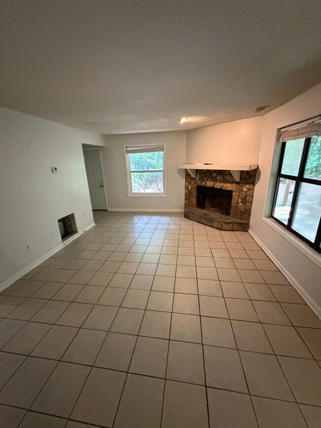 Photo - 1181 Rappahannock Dr (Alpharetta, GA) Apartment